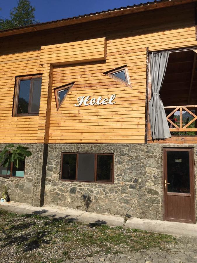 Mtirala Hotell Tsjakvi Eksteriør bilde